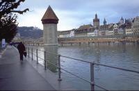 �J�y����