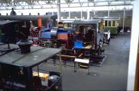 �X�C�X��ʔ����ٓ���