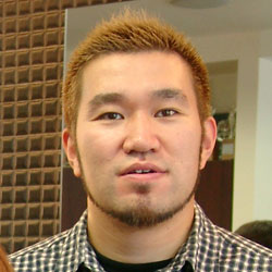 スタッフ紹介